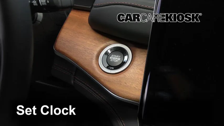 2022 Jeep Grand Cherokee Summit 5.7L V8 Reloj